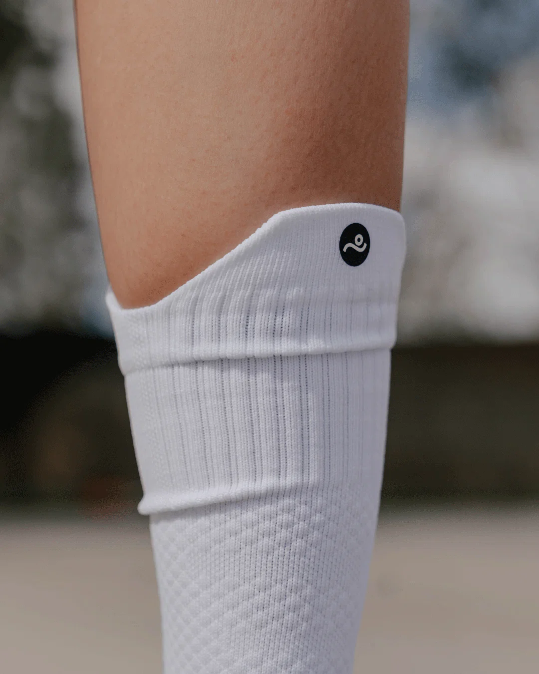 Move Compression Crew Lock Socks - Image 9